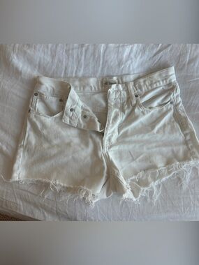 Madewell Relaxed Denim Frayed Hem Shorts White